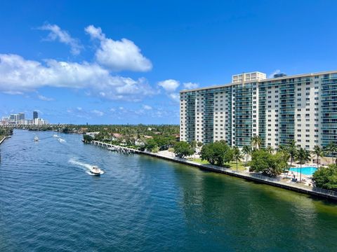 Photo of 19390 Collins Ave #1510, Sunny Isles Beach, FL 33160 (MLS # A12009270)