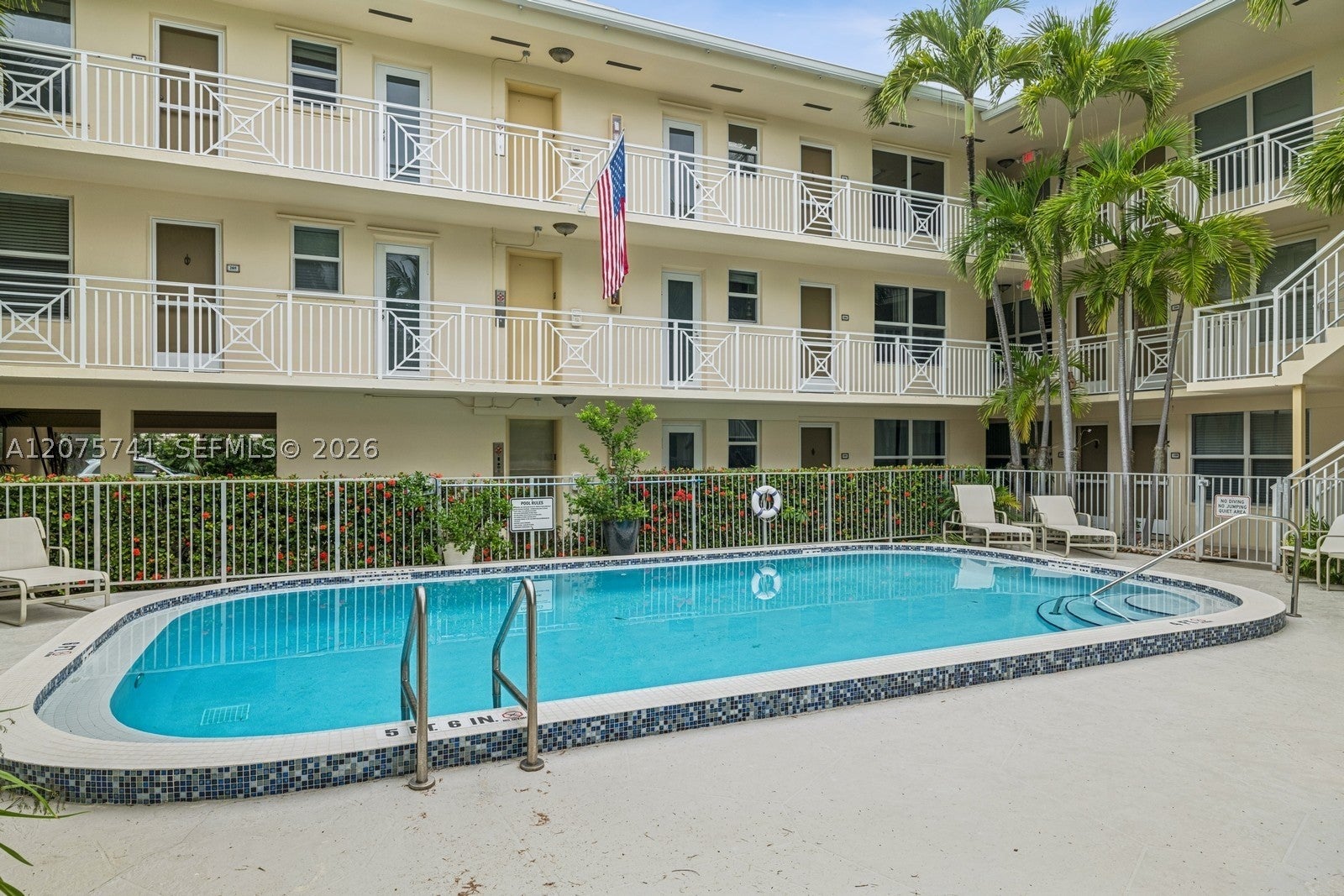 255 Sunrise Dr 107
