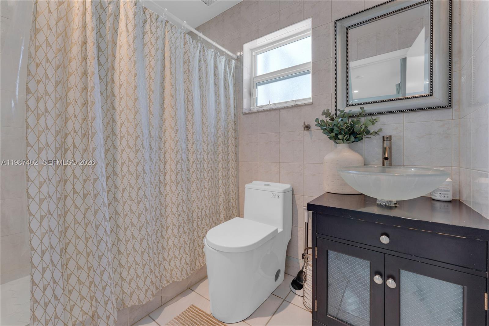 ORIOLE-MARGATE SEC 3 - Residential Lease