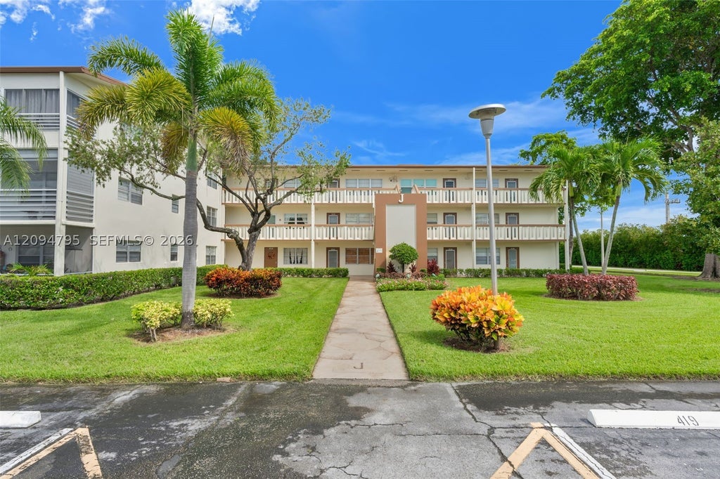 Photo of 392 Mansfield J #392, Boca Raton, FL 33434 (MLS # A12094795)