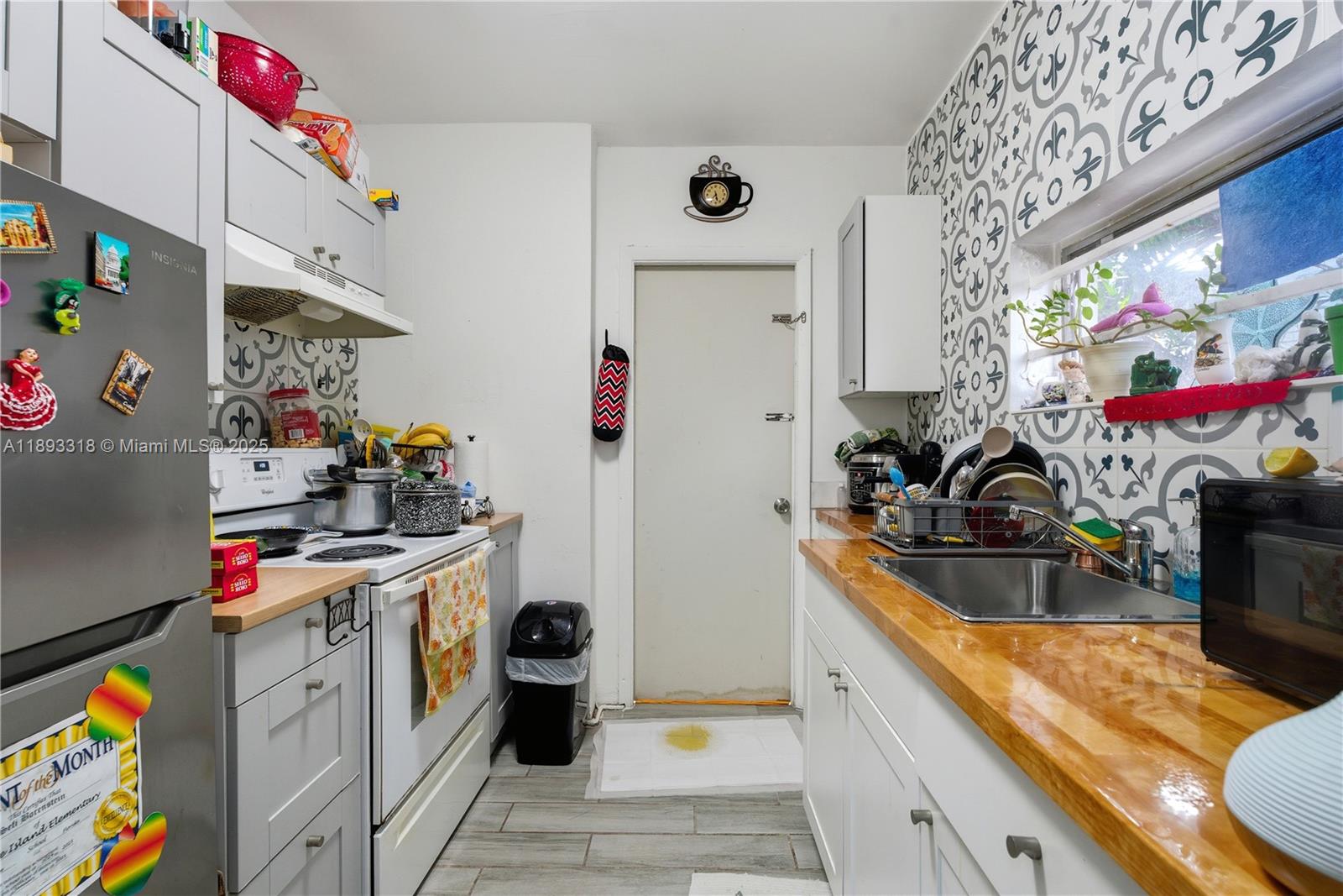 ISLE OF NORMANDY MIAMI VI - Residential Income