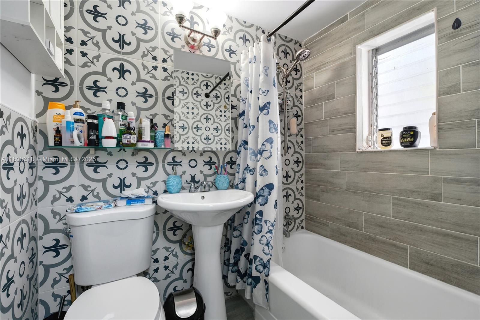 ISLE OF NORMANDY MIAMI VI - Residential Income