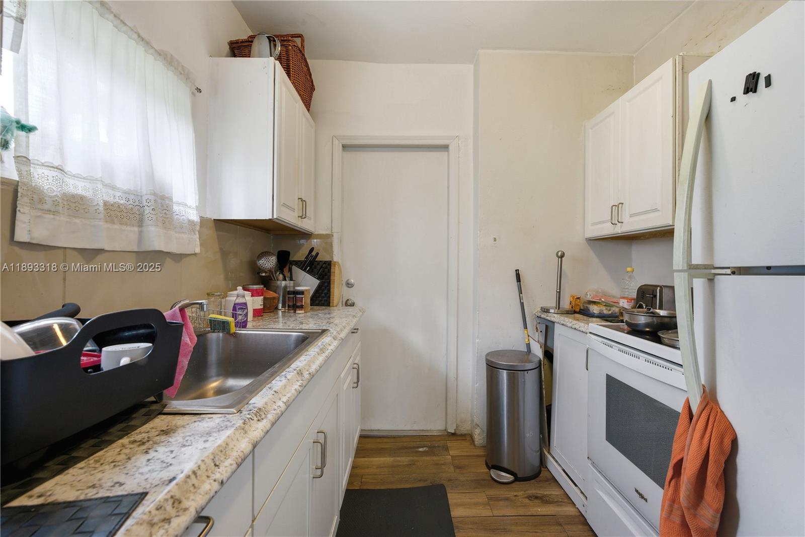 ISLE OF NORMANDY MIAMI VI - Residential Income