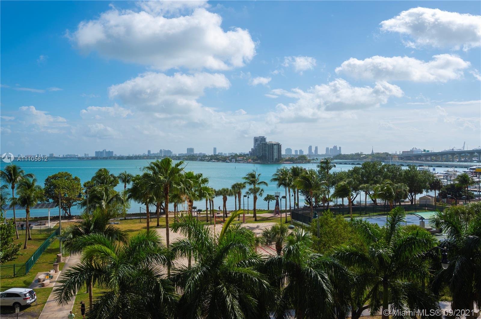 ARIA ON THE BAY CONDO - Residential