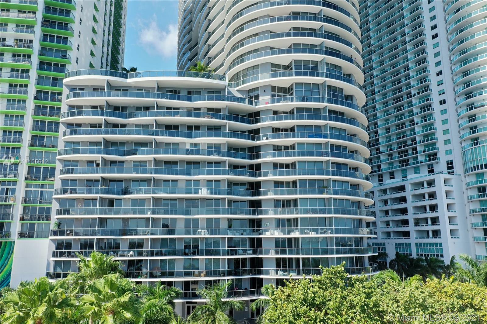 ARIA ON THE BAY CONDO - Residential
