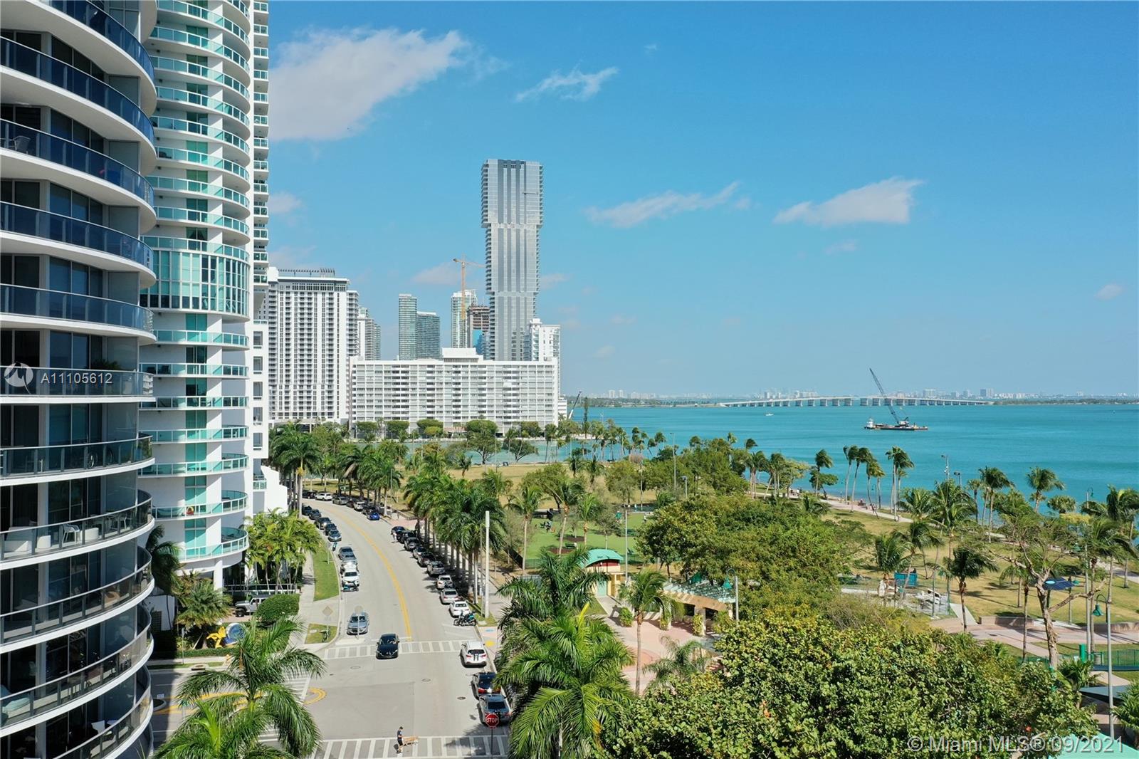 ARIA ON THE BAY CONDO - Residential