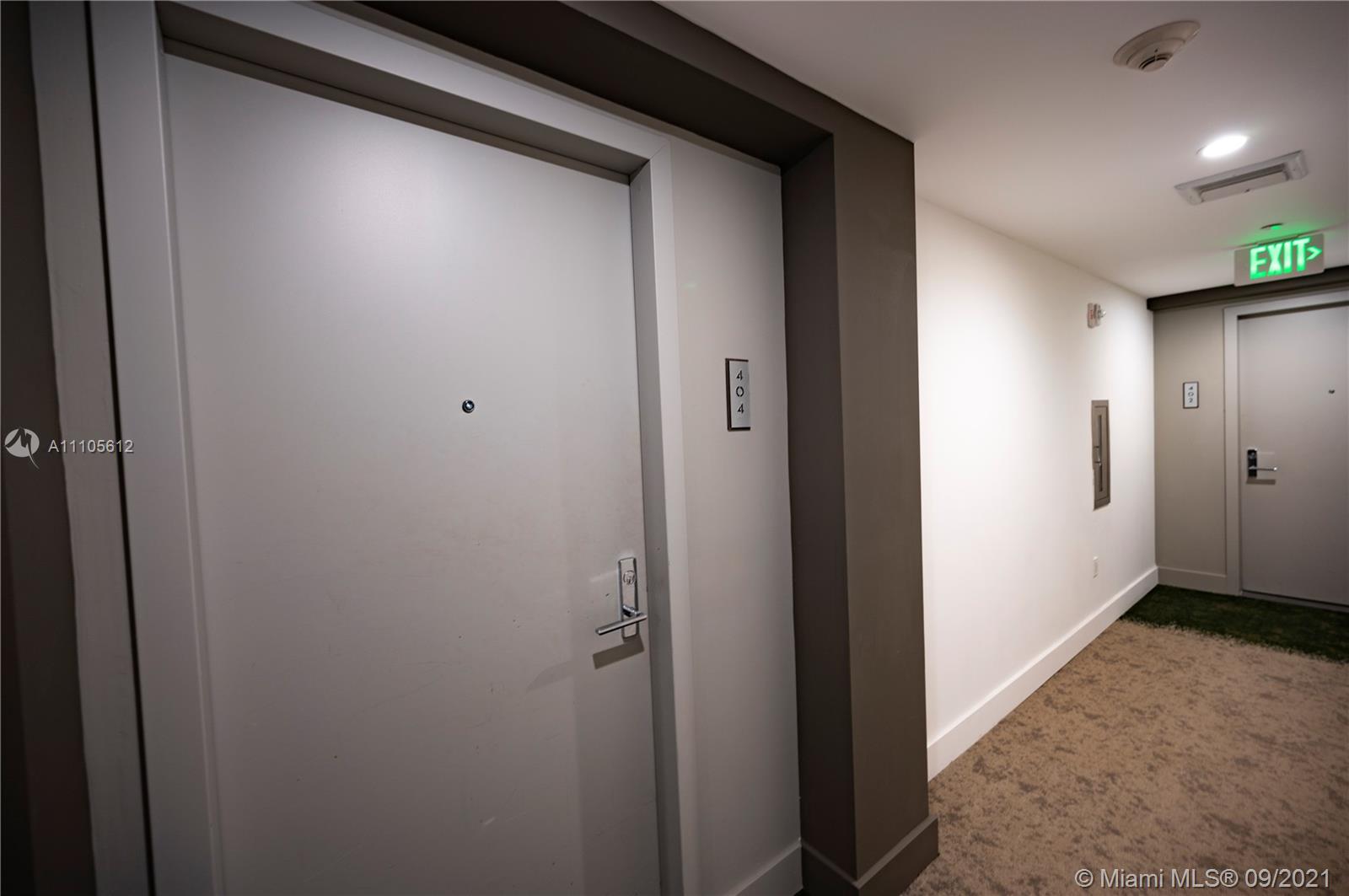 ARIA ON THE BAY CONDO - Residential