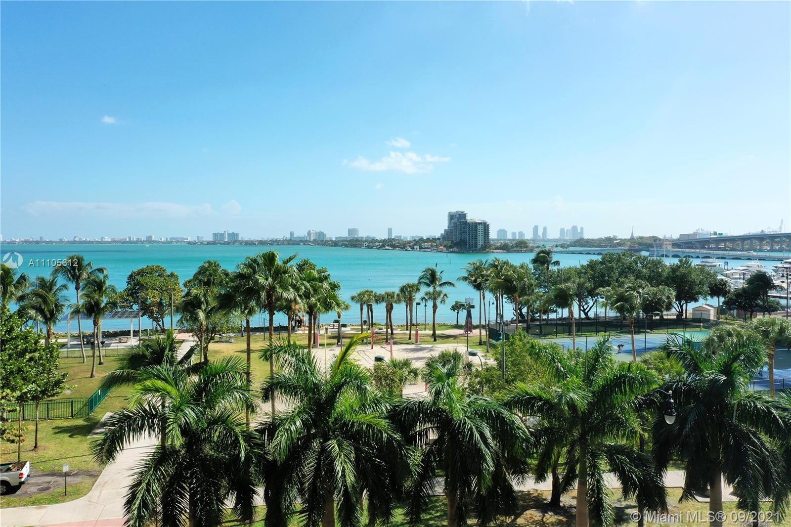 ARIA ON THE BAY CONDO - Residential