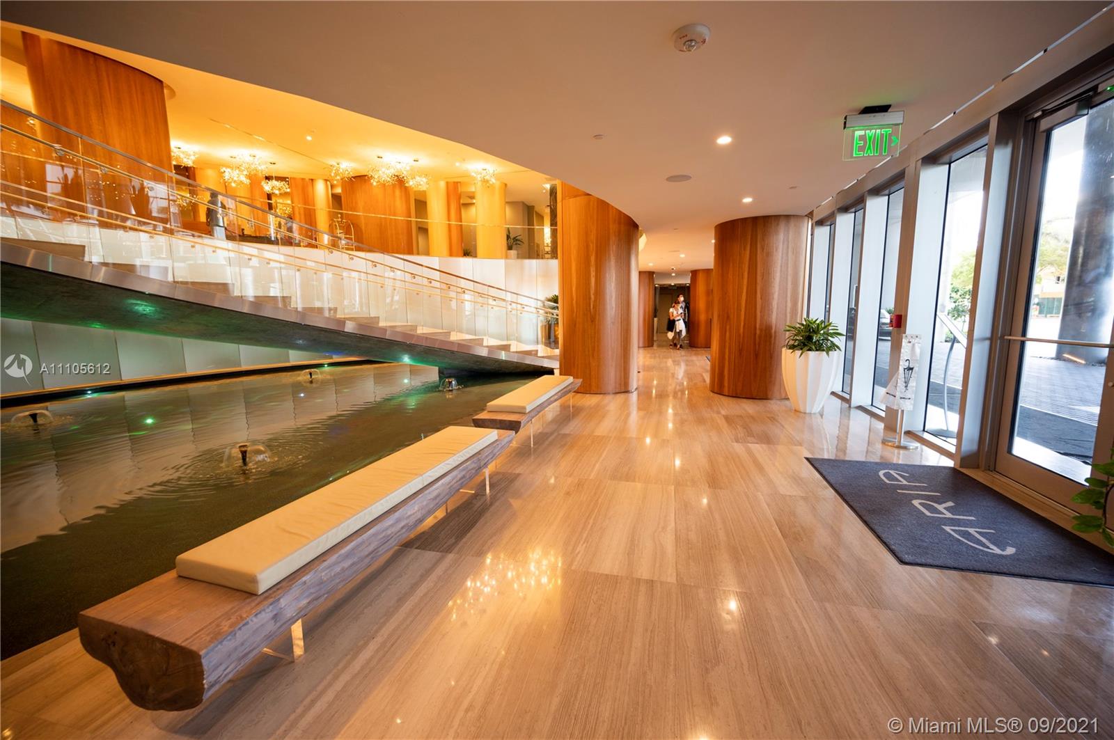 ARIA ON THE BAY CONDO - Residential