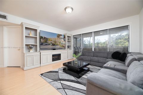 1720 Hammock Blvd 209 Coconut Creek FL 33063