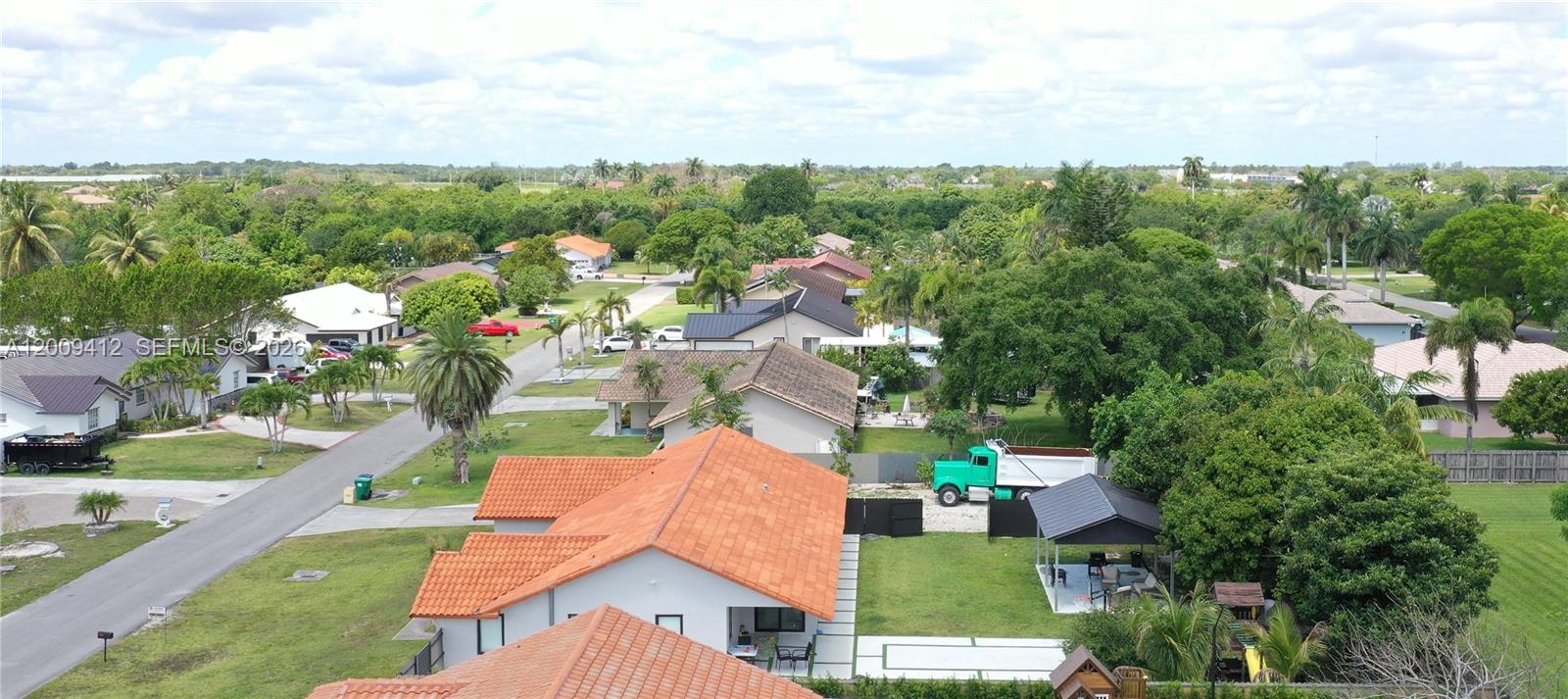 AMEND PLAT OF REDAVO ESTA - Residential