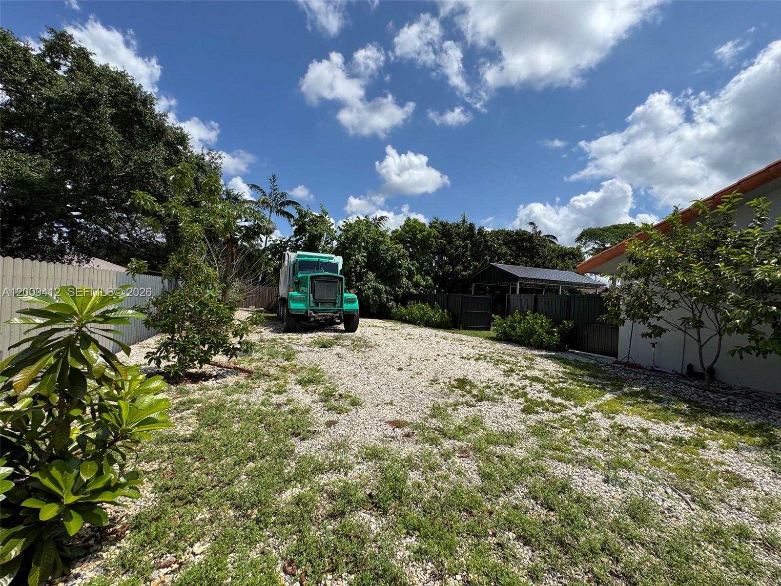 AMEND PLAT OF REDAVO ESTA - Residential