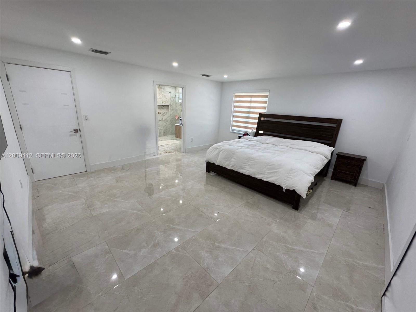 AMEND PLAT OF REDAVO ESTA - Residential