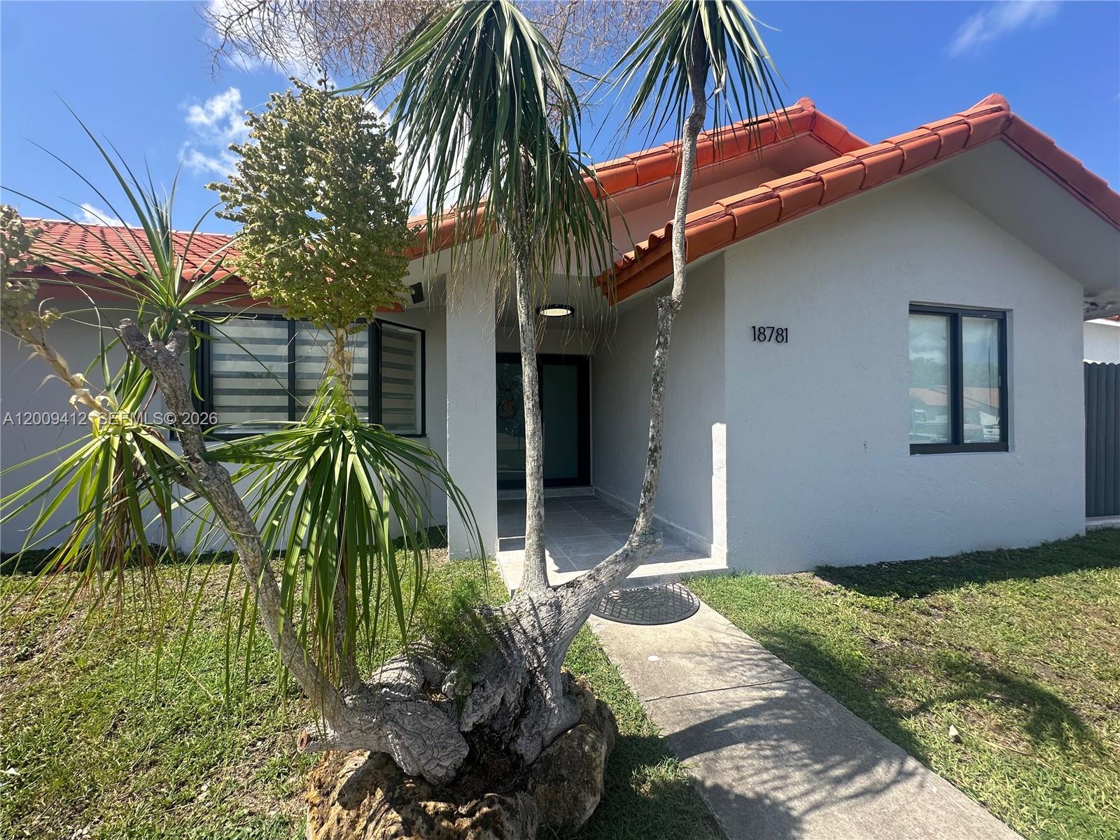 AMEND PLAT OF REDAVO ESTA - Residential