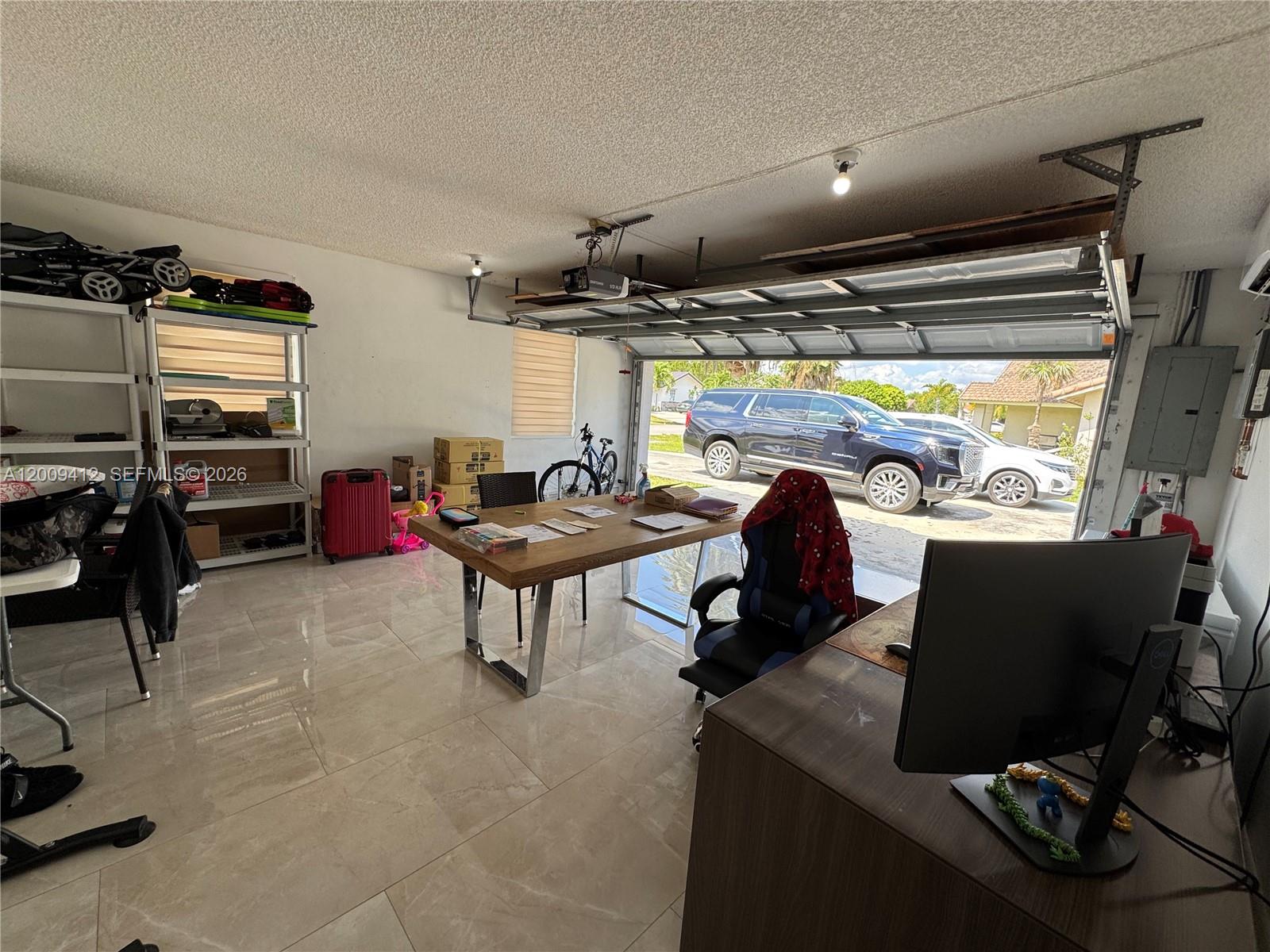 AMEND PLAT OF REDAVO ESTA - Residential