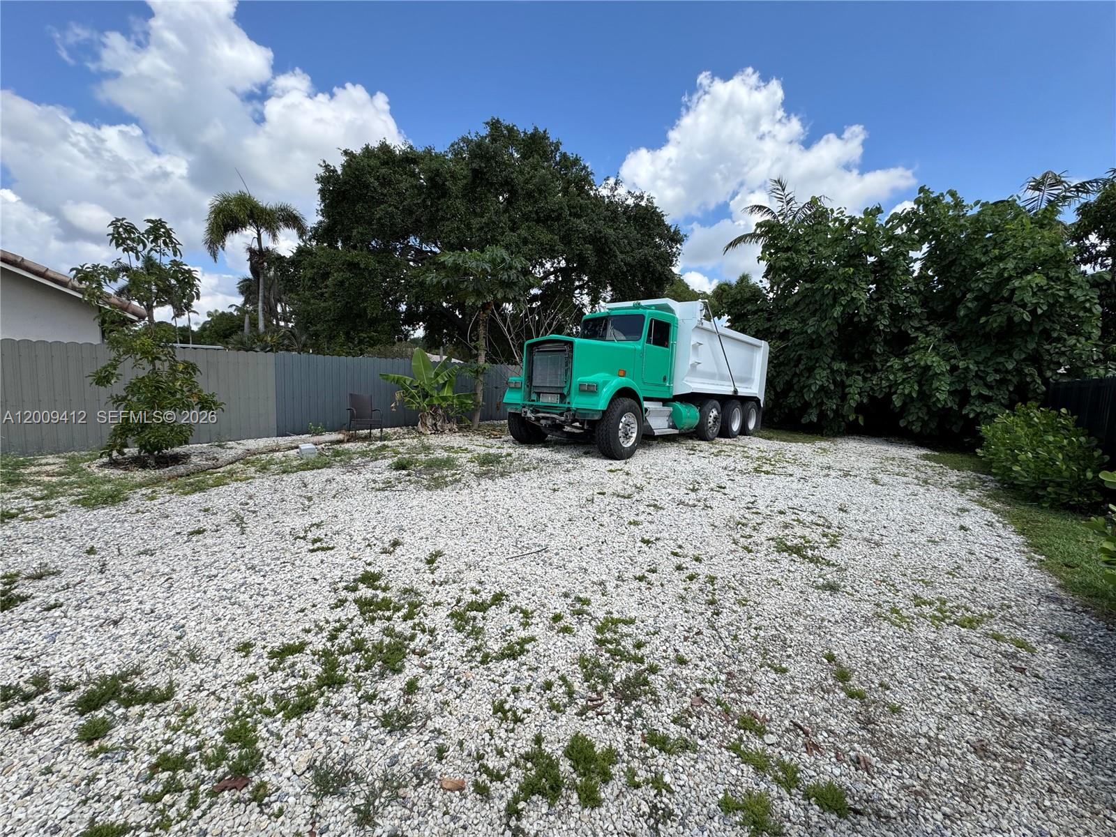 AMEND PLAT OF REDAVO ESTA - Residential