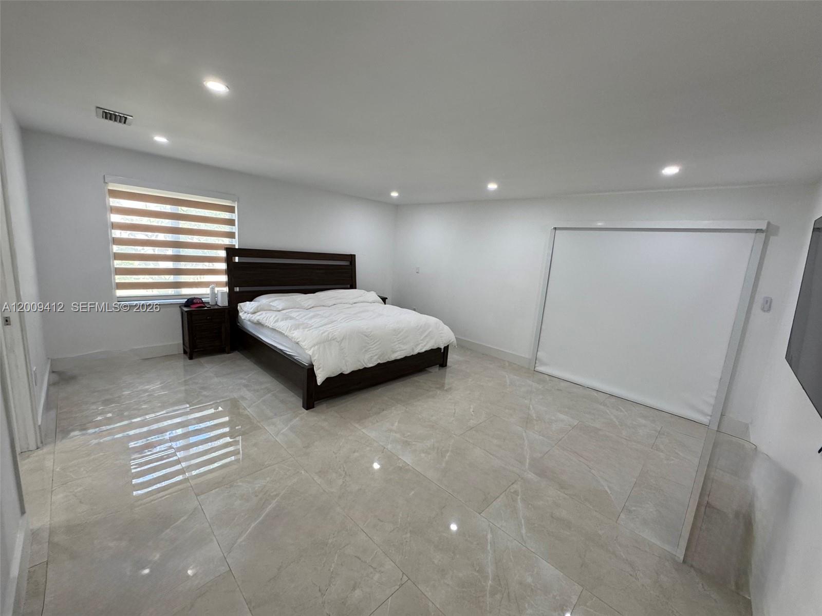 AMEND PLAT OF REDAVO ESTA - Residential