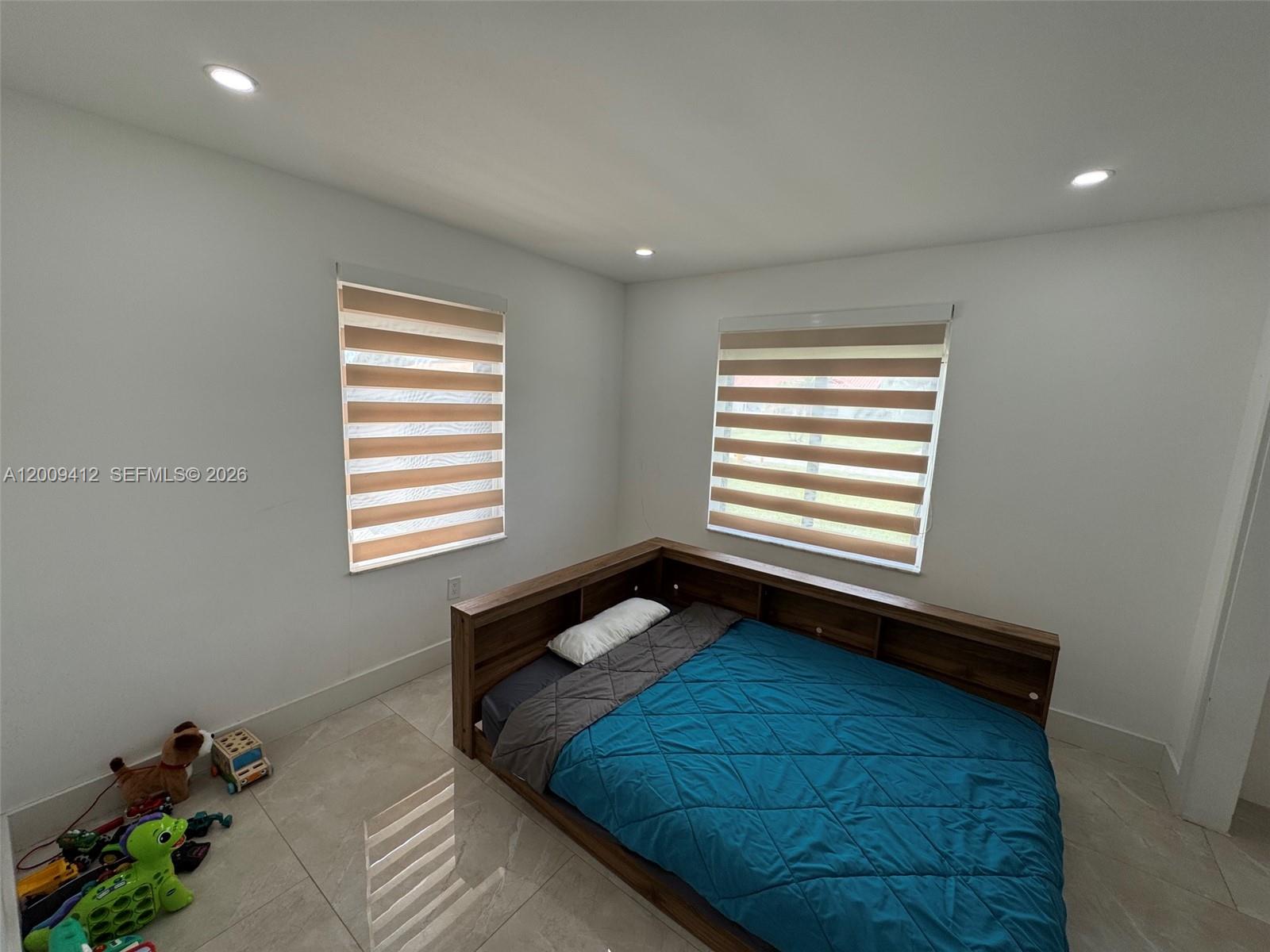 AMEND PLAT OF REDAVO ESTA - Residential