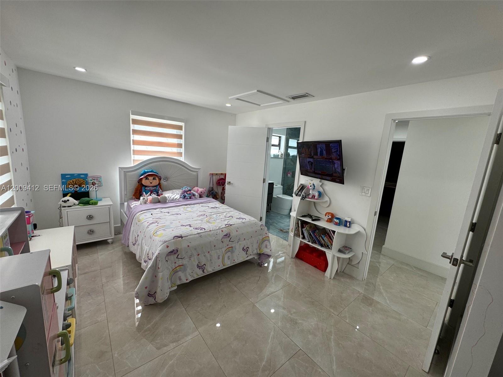 AMEND PLAT OF REDAVO ESTA - Residential