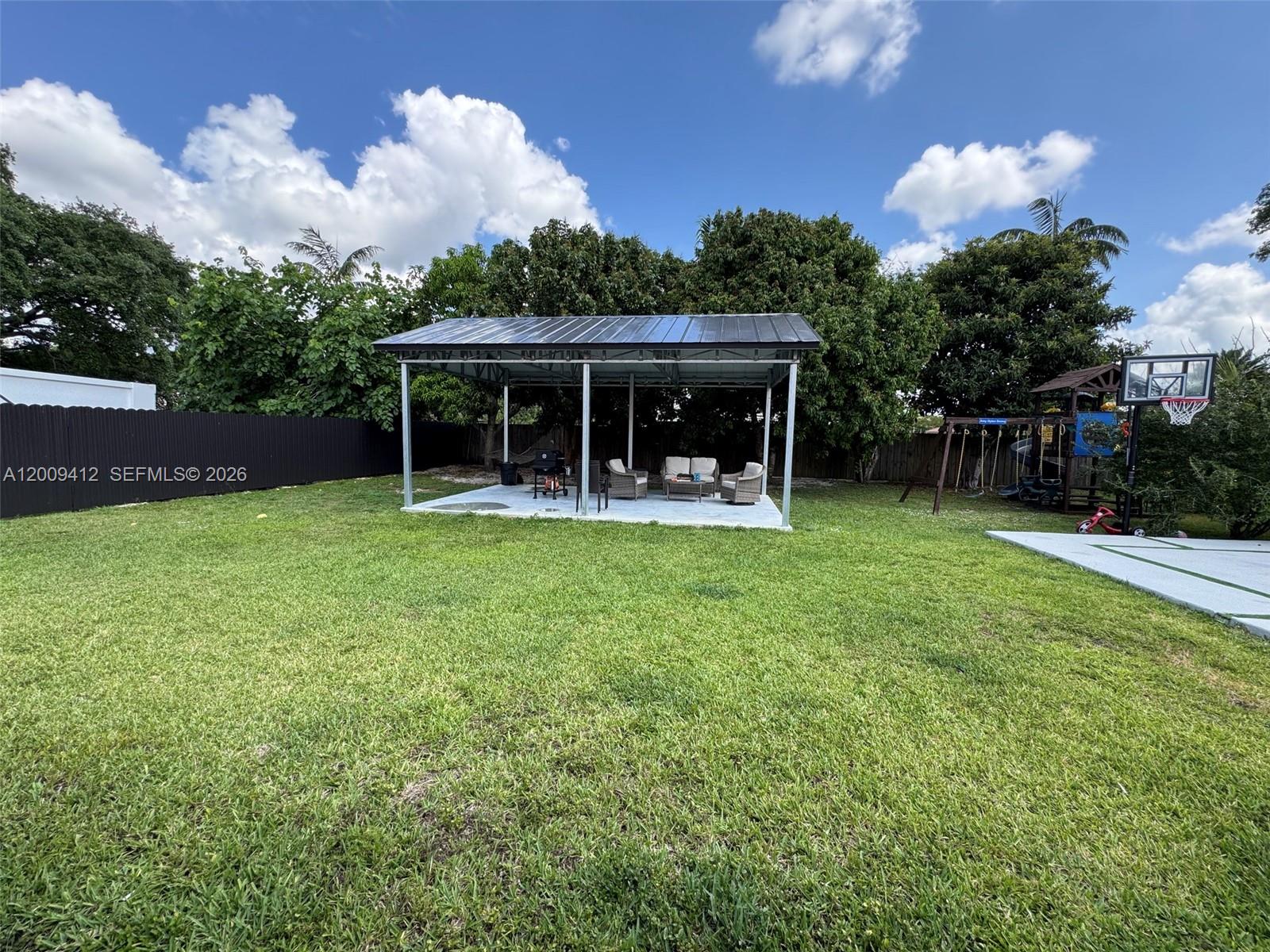 AMEND PLAT OF REDAVO ESTA - Residential