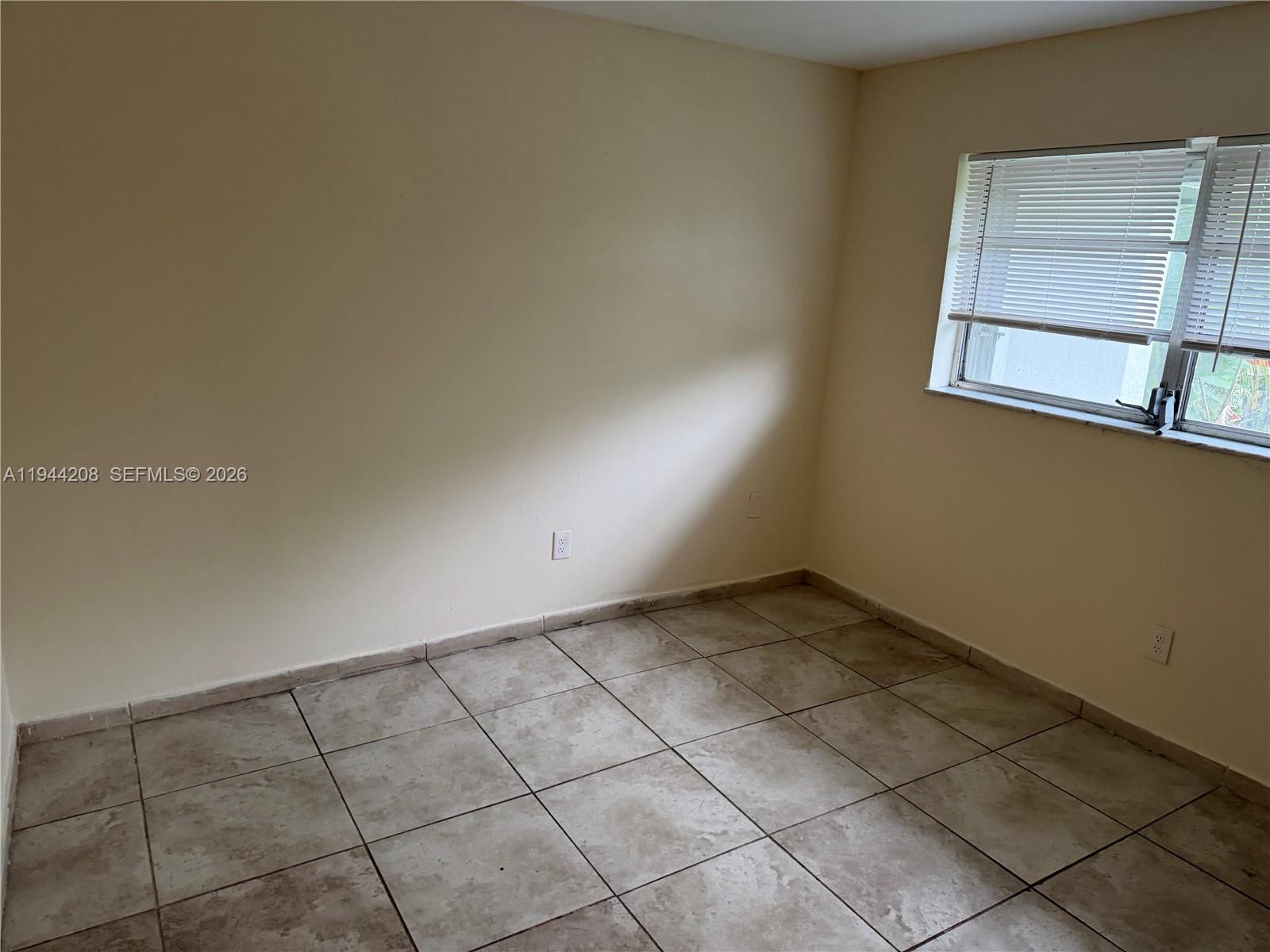 OLA CONDO - Residential Lease