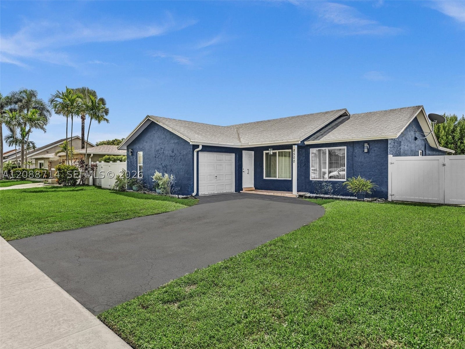 8500 NW 7th St