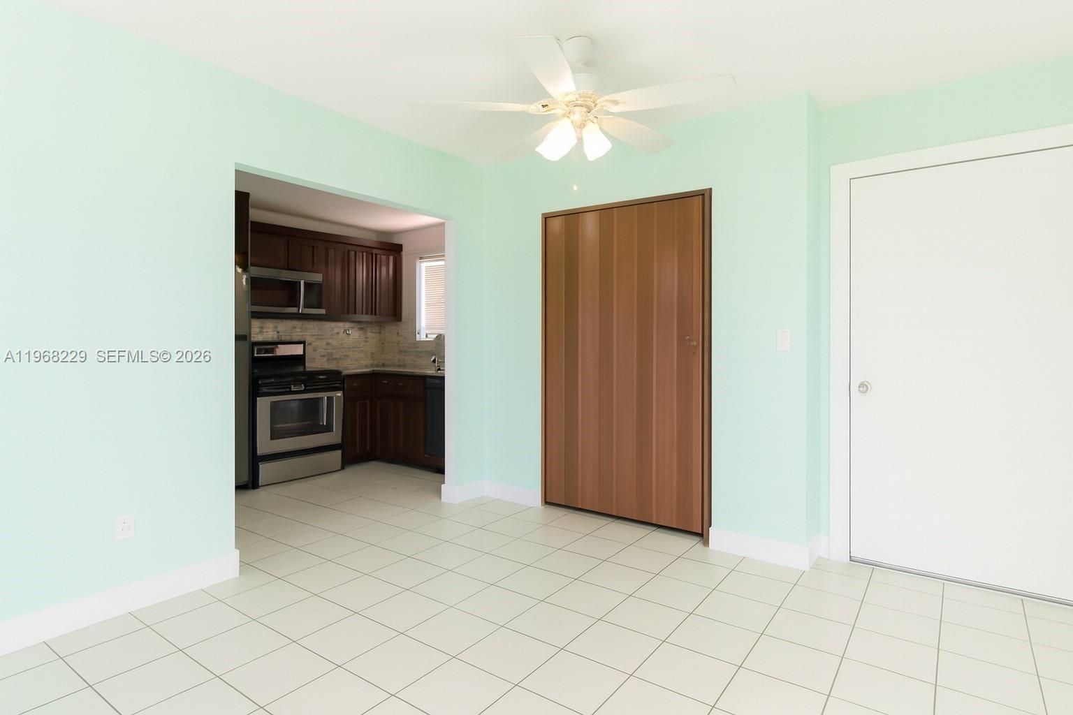 PINESIDE CONDO NO 1 - Residential