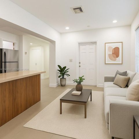 2806 Taylor St A Hollywood FL 33020