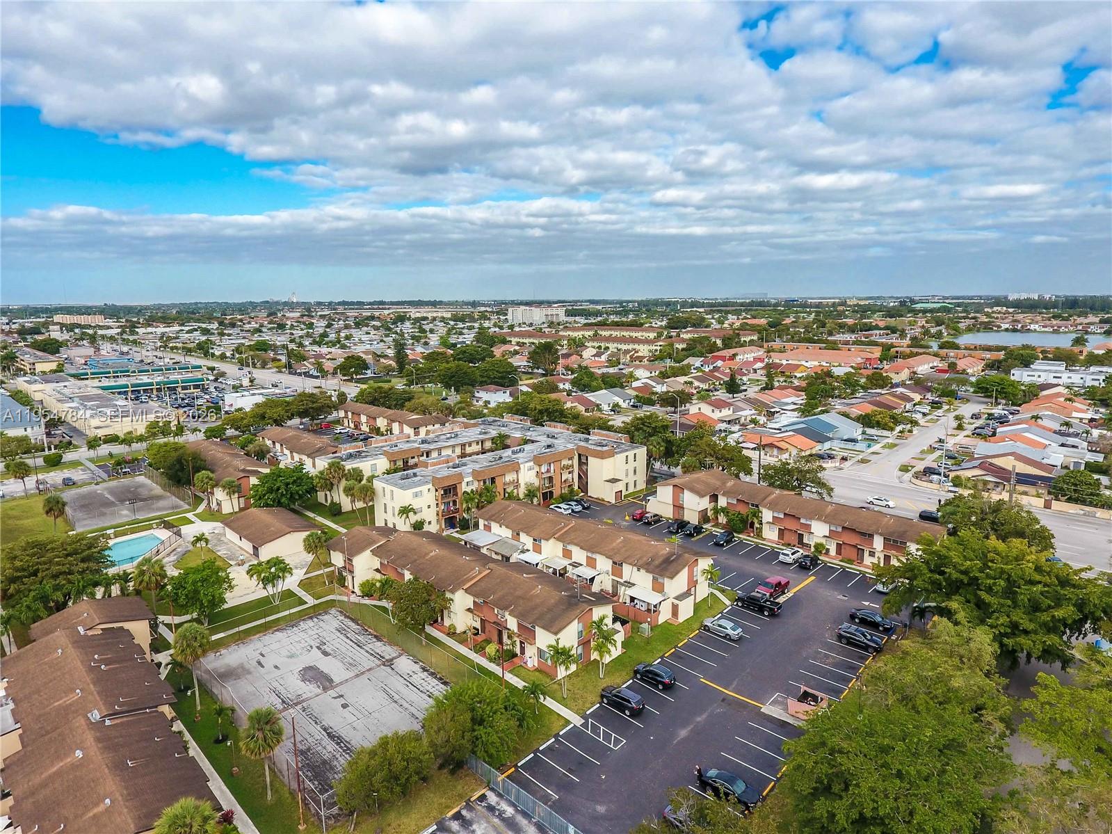 WEST FLAGLER HERITAGE CON - Residential