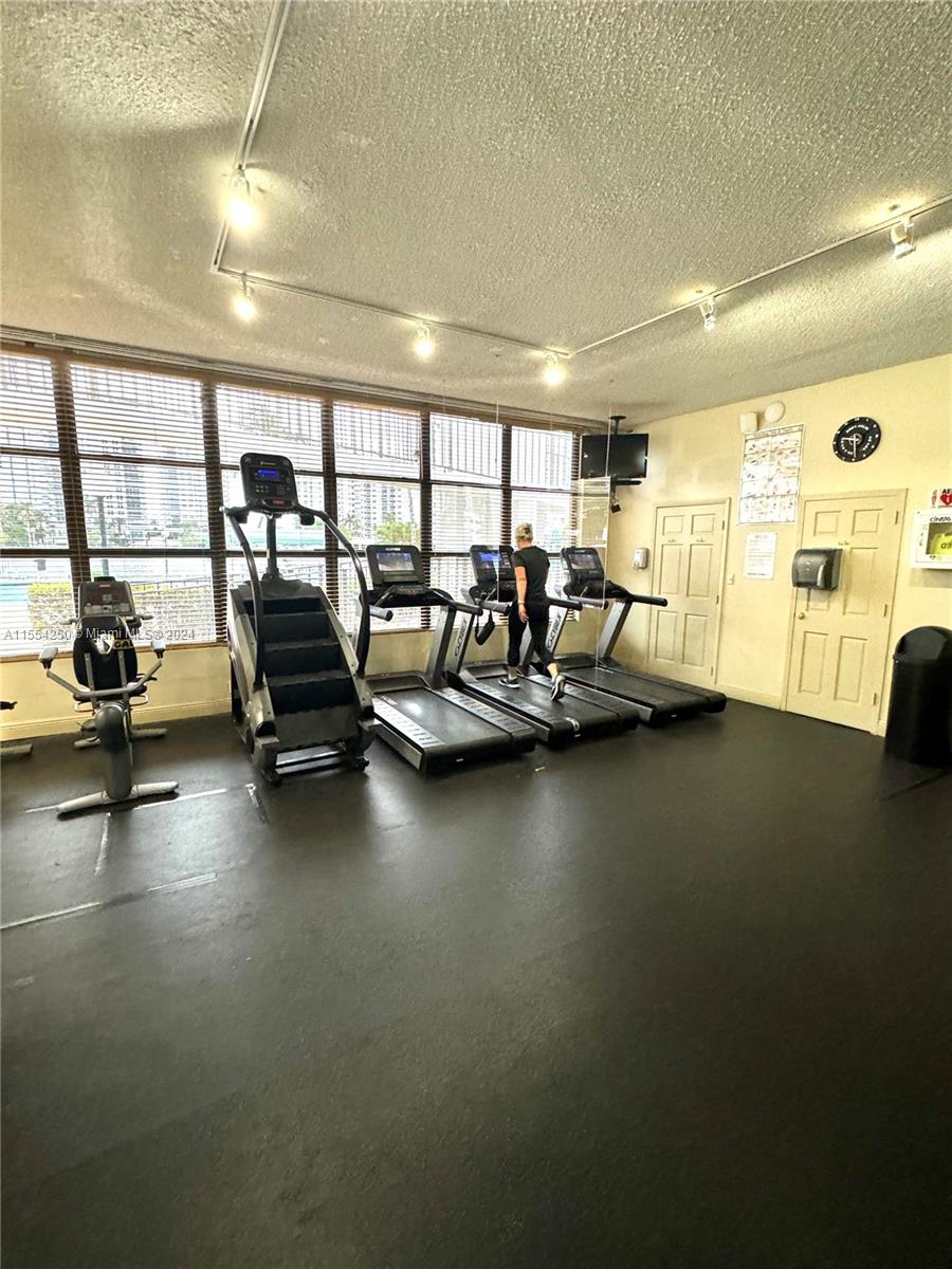 OCEANVIEW PARK CONDO - Residential