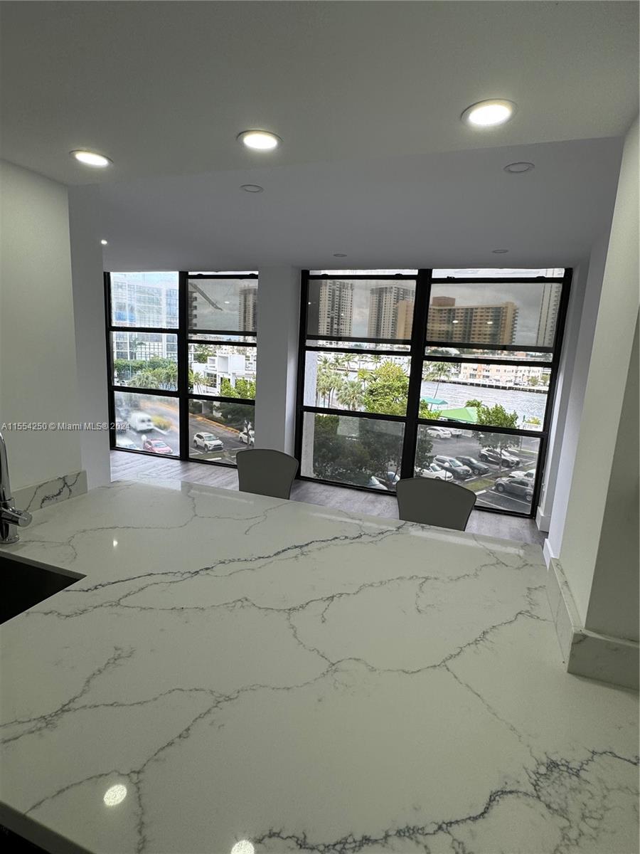 OCEANVIEW PARK CONDO - Residential