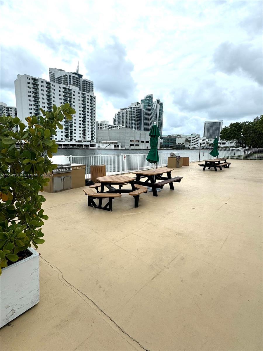 OCEANVIEW PARK CONDO - Residential