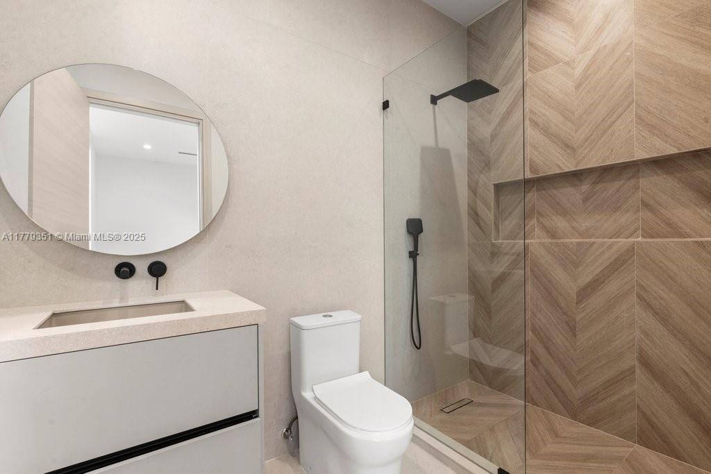 WILTON MANORS - Residential
