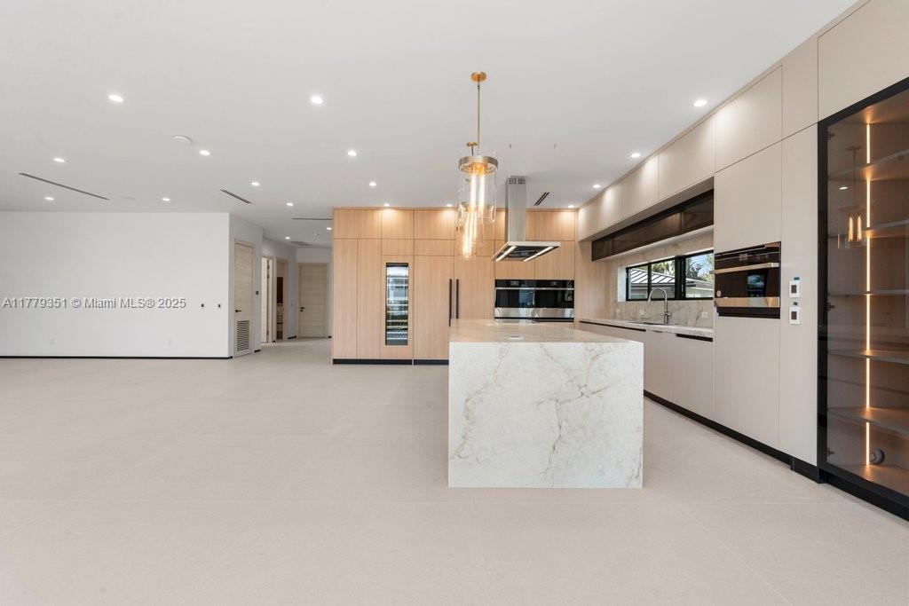 WILTON MANORS - Residential