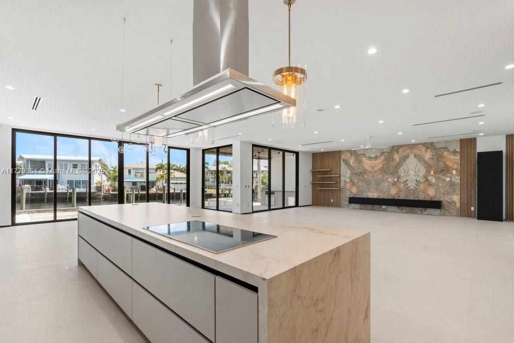 WILTON MANORS - Residential