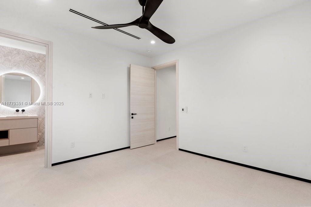 WILTON MANORS - Residential