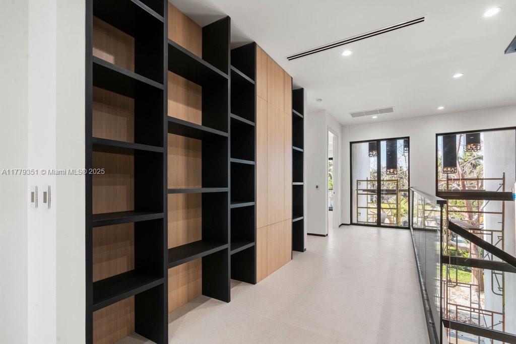 WILTON MANORS - Residential