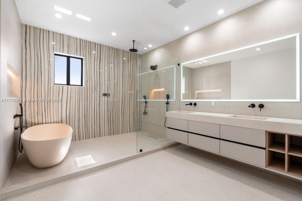WILTON MANORS - Residential
