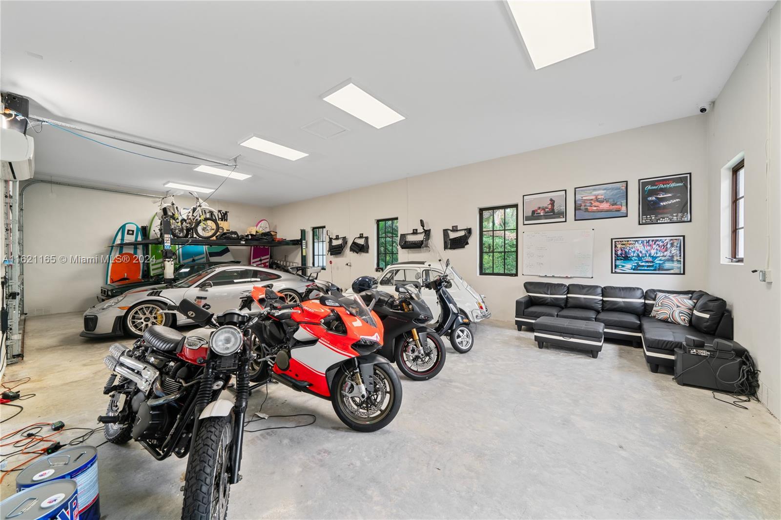 FELIX PARK HOME ACRES - Residential