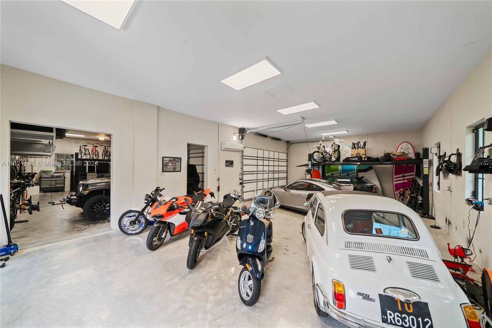 FELIX PARK HOME ACRES - Residential