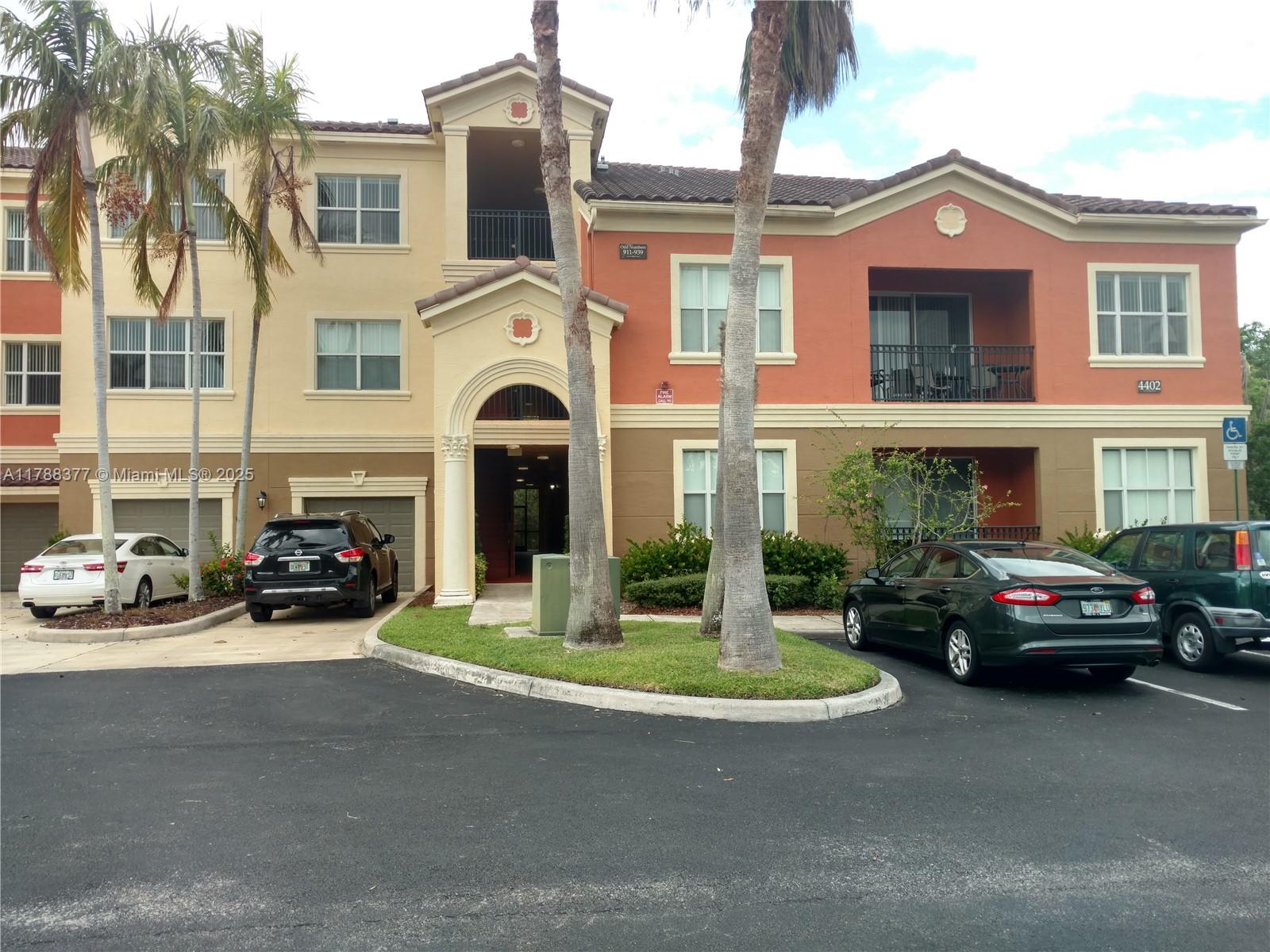 Rental Property at 4402 Sw 160th Ave 915, Miramar, Broward County, Florida - Bedrooms: 1 
Bathrooms: 1  - $1,850 MO.
