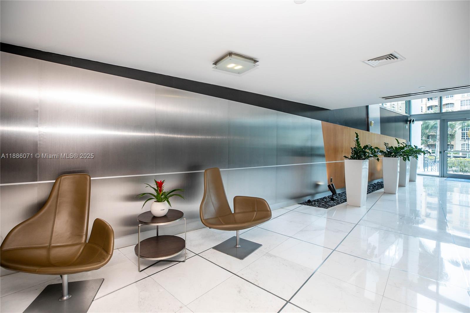 ARTECH RESIDENCES AT AVEN - Residential Lease