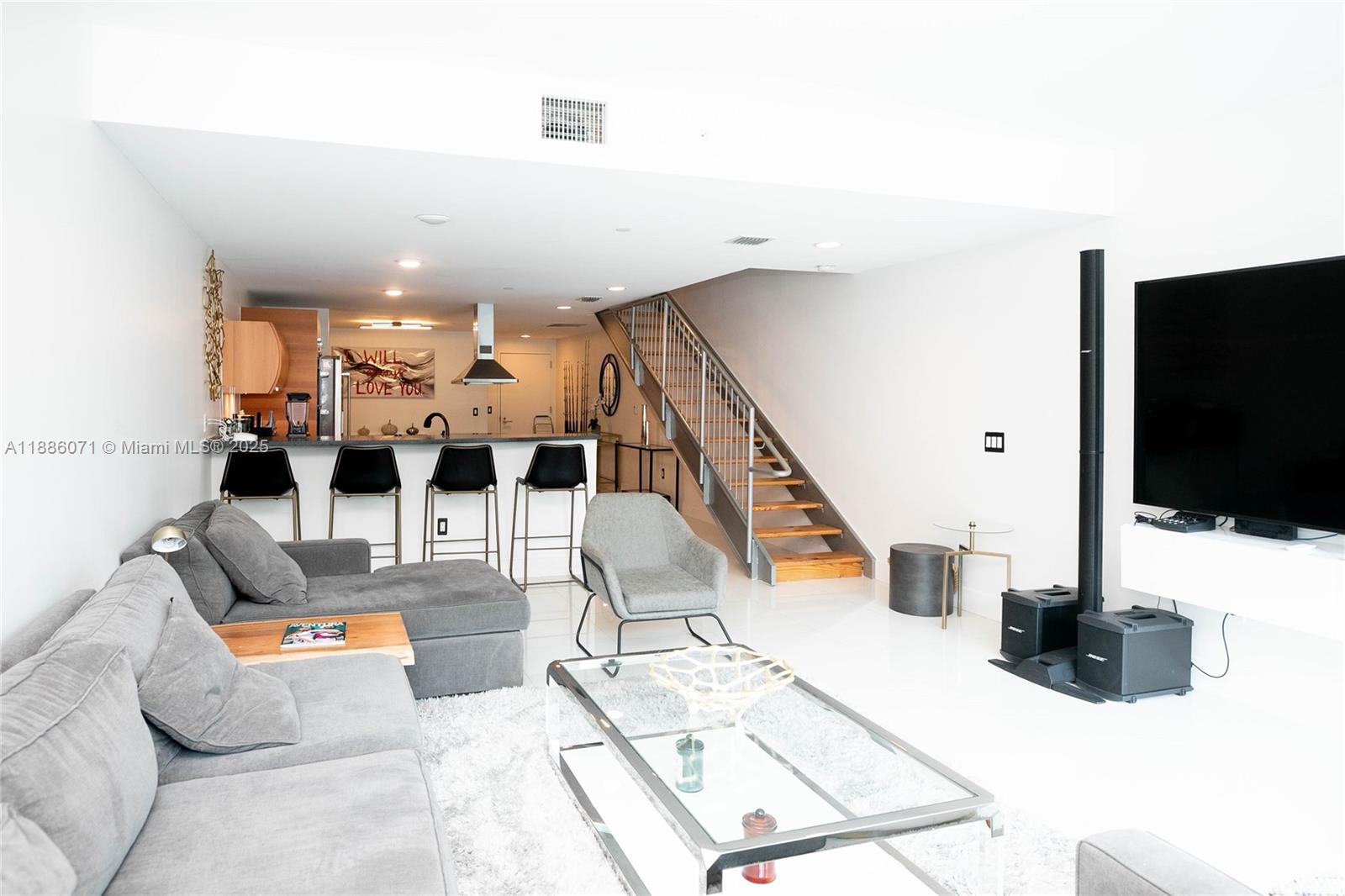 ARTECH RESIDENCES AT AVEN - Residential Lease