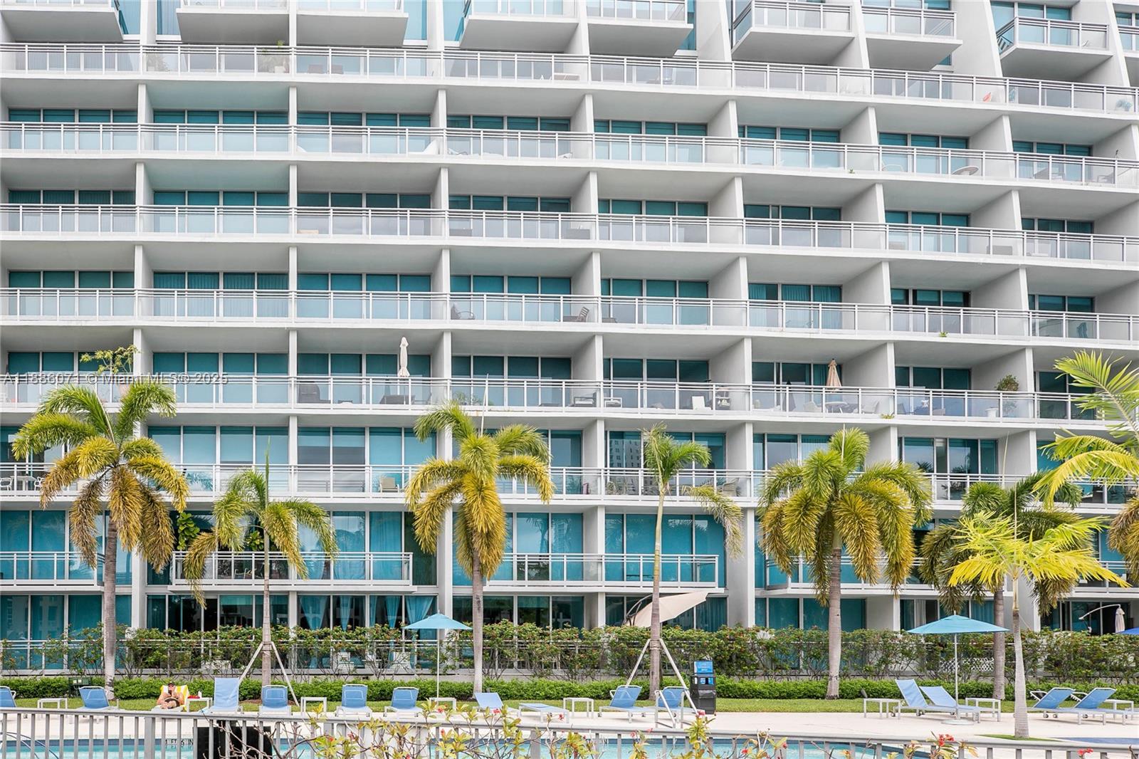 ARTECH RESIDENCES AT AVEN - Residential Lease
