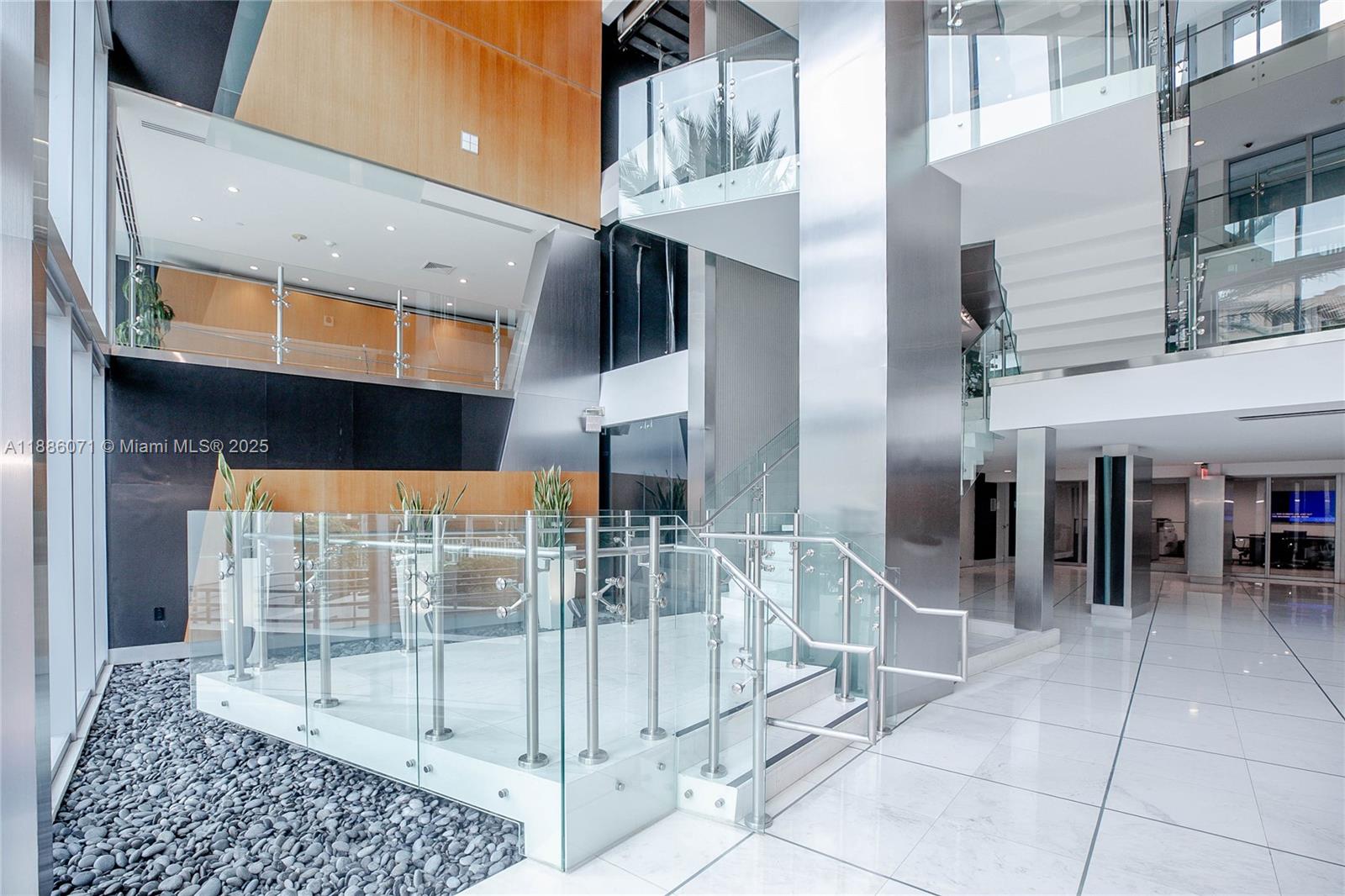 ARTECH RESIDENCES AT AVEN - Residential Lease