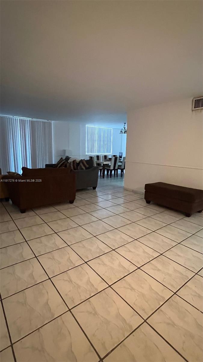 5825 Collins Ave 6A
