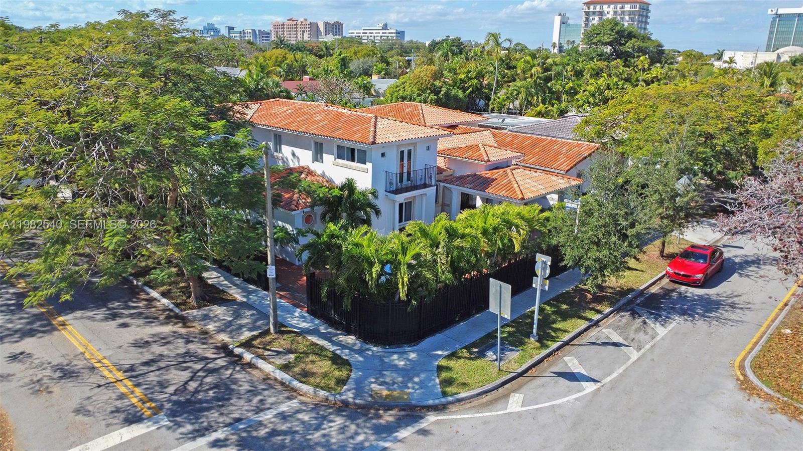 BRICKELL HAMMOCK UN 1 - Residential