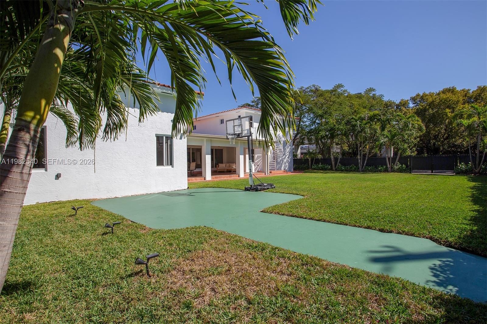 BRICKELL HAMMOCK UN 1 - Residential