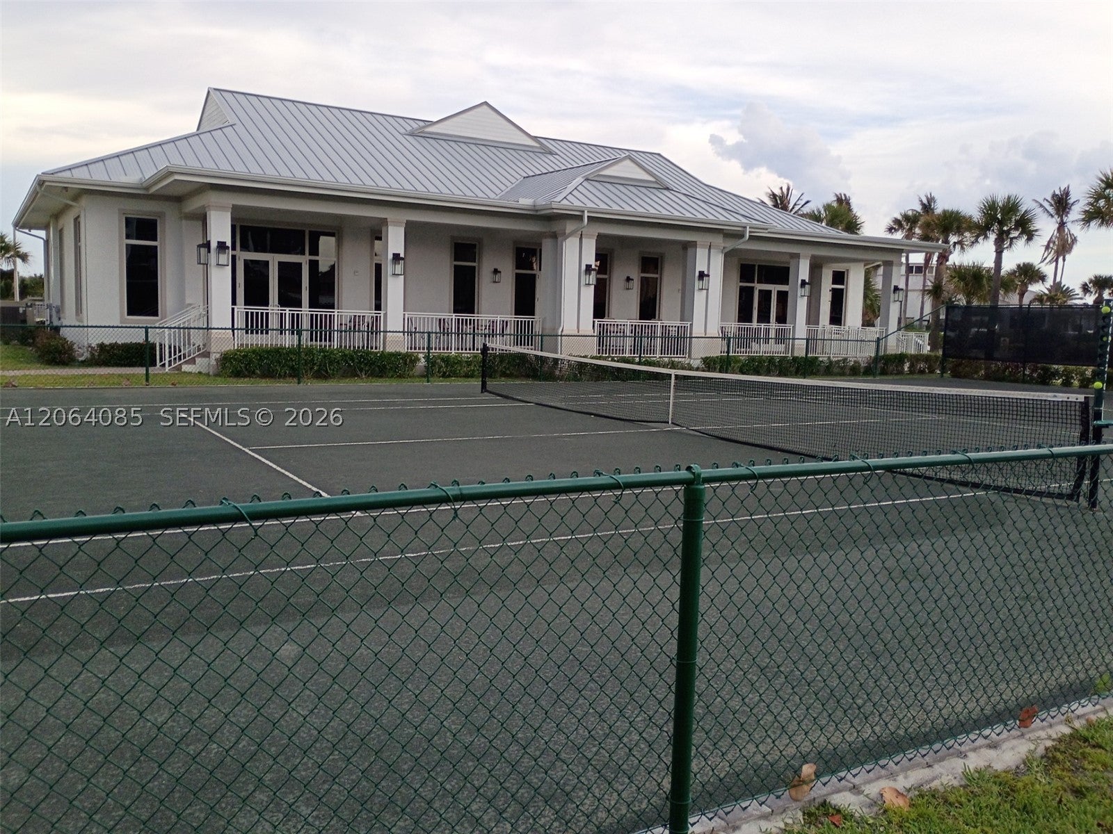 2400 S Ocean Dr 2212