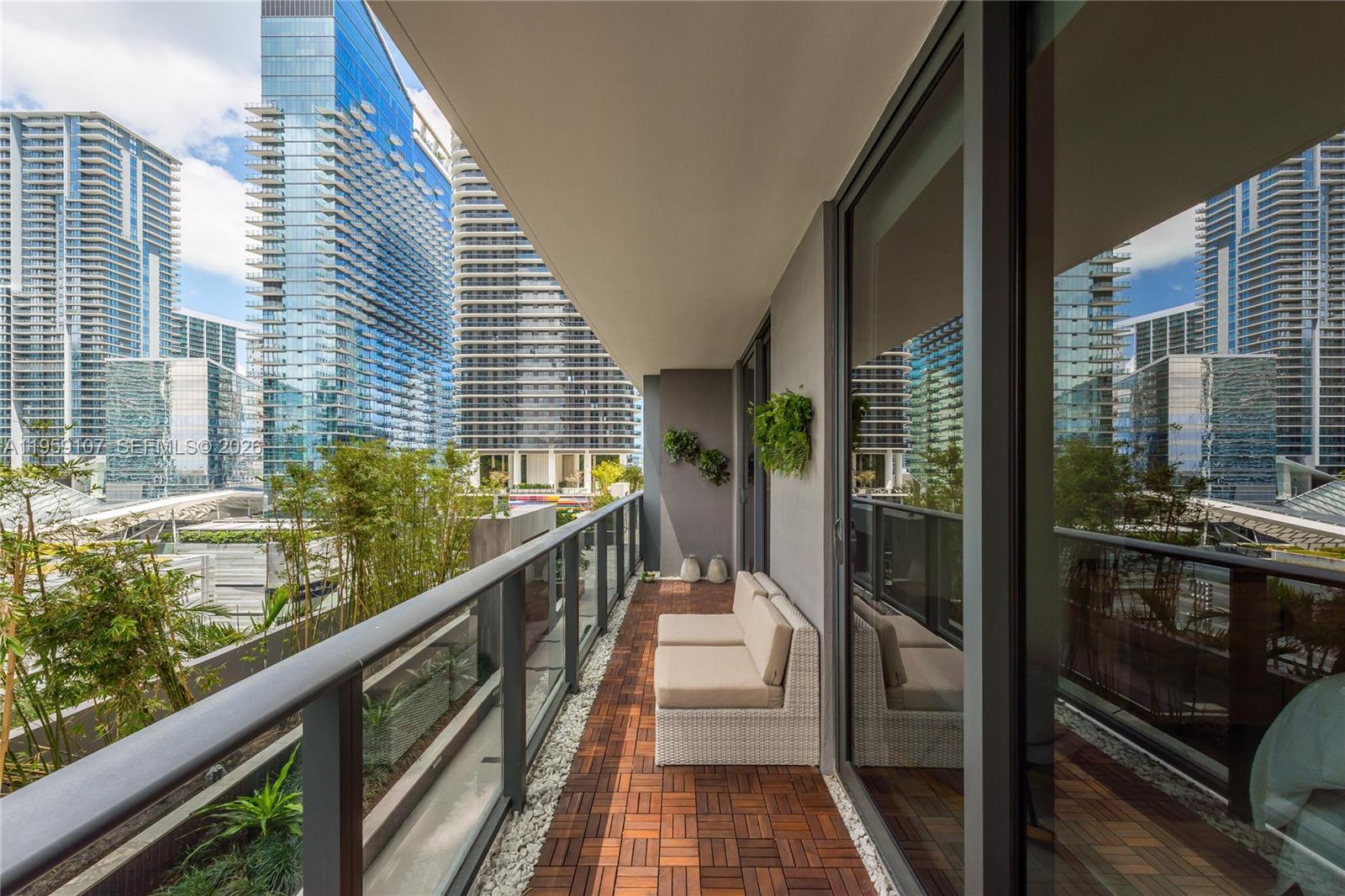 BRICKELL HEIGHTS WEST CON - Residential Lease
